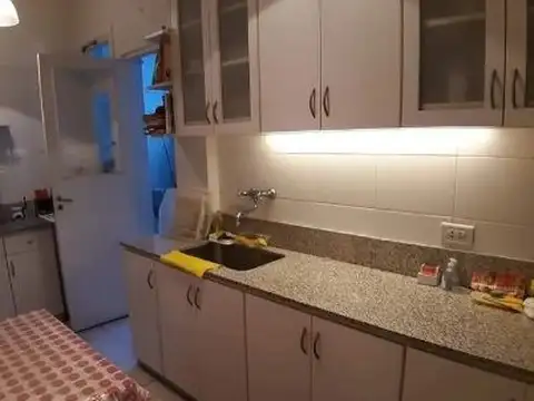 Departamento 4 ambientes con 2 baños