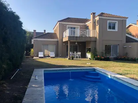 Casa en Las Glorietas