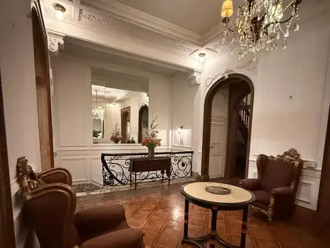 Marcelo Torcuato De Alvear 1400