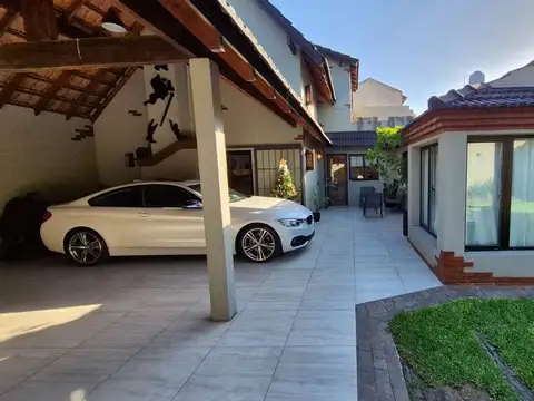 Casa en Venta de 5 dormitorios