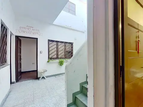 Depto Tipo Casa en Venta 28 años