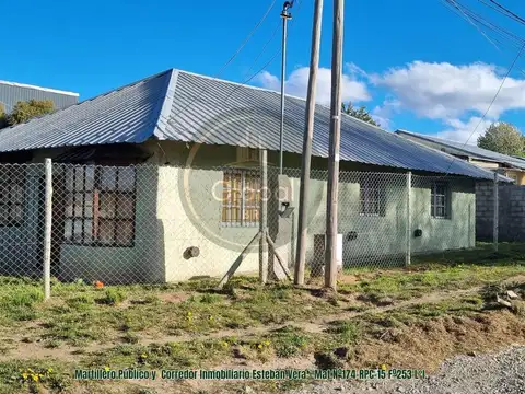 Casa 4 ambientes con 1 baño