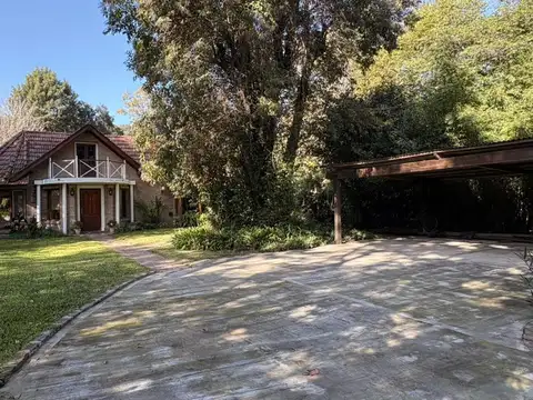 Casa en bella vista en el barrio el robledal