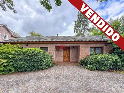 Casa  en Venta en Los Fresnos, Pilar, G.B.A. Zona Norte