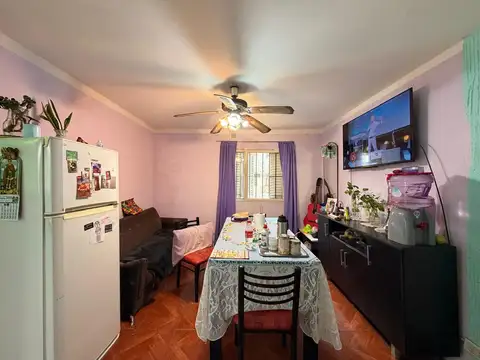 TRES AMBIENTES EN LA ESCALERA 49 A BARRIO PIEDRABUENA