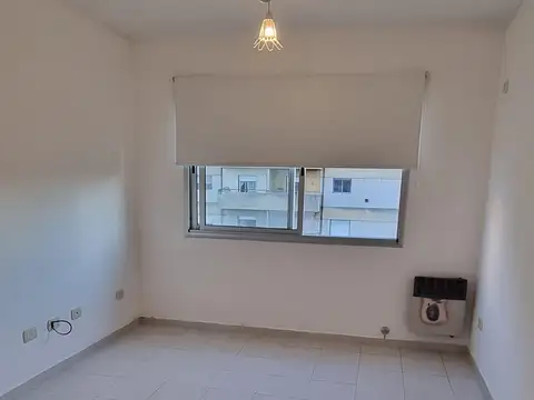 Departamento en Alquiler en Microcentro, $ 500.000
