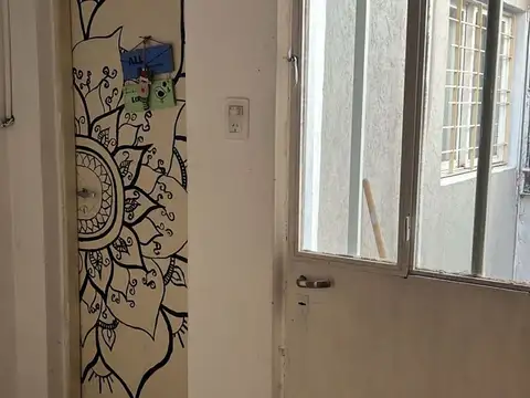 Depto Tipo Casa 2 ambientes con 1 baño