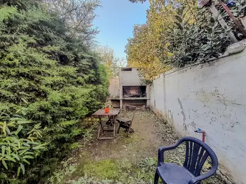 PH VENTA LA PLATA 2 DORMITORIOS PATIO Y COCHERA