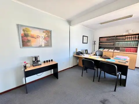 OFICINA EN VENTA - Cordoba 1330