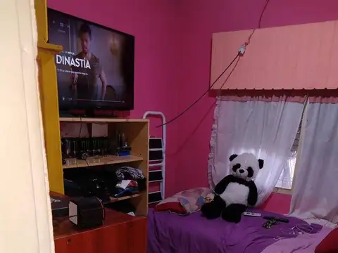 Casa 5 ambientes con 1 baño