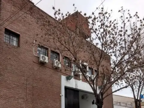 Galpon en Venta en Paternal, USD 2.000.000