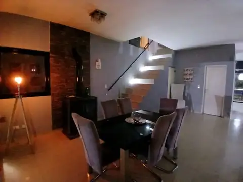 Casa en el Barrio Privado Jardines de Escobar