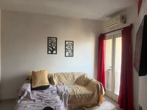 Departamento al frente 4to  Piso