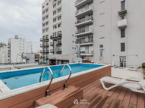 Departamento en Alquiler en Monserrat. Monoambiente muy luminoso con amenities.