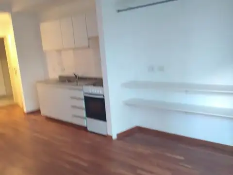 Departamento en Alquiler en Belgrano R, $ 750.000