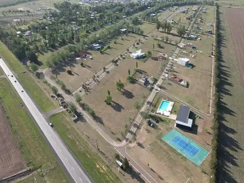 VENTA/FINANCIACIÓN - Terreno. Pinares de Sur.