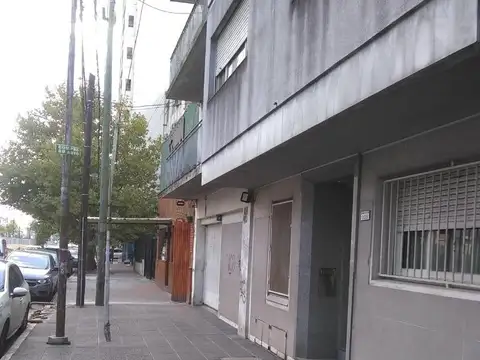 VENTA COCHERA RAMOS MEJIA CENTRO