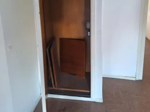 Depto Tipo Casa en Venta en Ezpeleta Oeste, USD 99.000