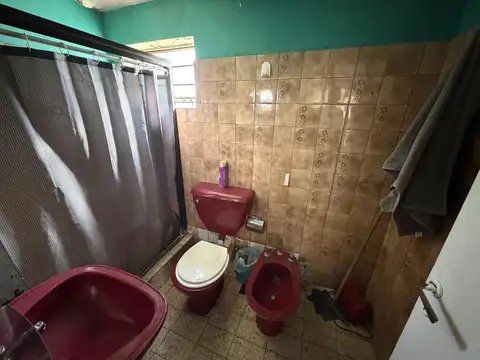Depto Tipo Casa en Venta 40 años