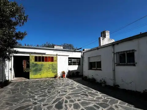 Casa con galpón en Tandil Venta