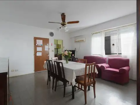 Venta departamento 4 ambientes en Caballito
