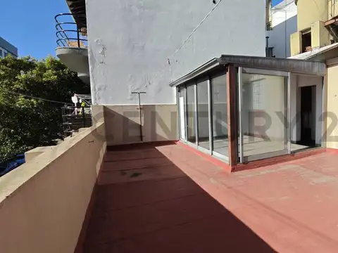 General César Díaz 5000, Piso 0