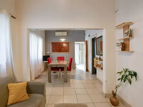 Calle 2 entre 517 y 518 1400