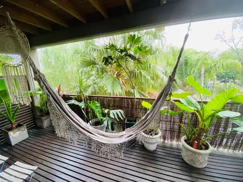 Departamento en venta en San Isidro Bajo, cochera y baulera.