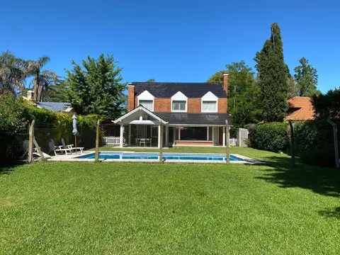 Casa en Venta en Campo Chico, USD 428.000