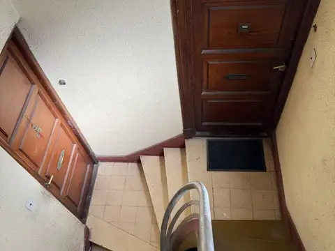 Depto Tipo Casa en Venta de 6 ambientes