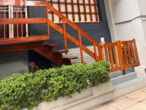 Venta de Excelente PH en Villa Crespo 2 dormitorios y terraza