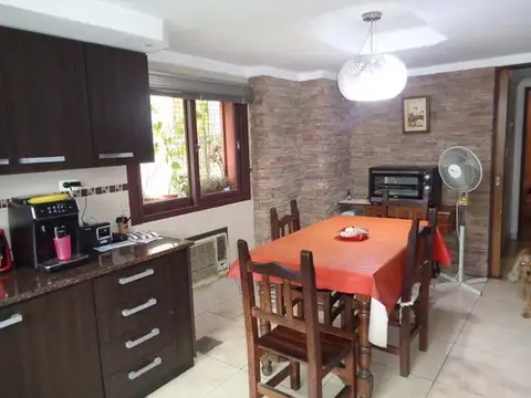 Departamento en Venta de 4 dormitorios