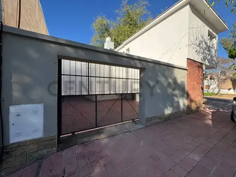 Casa en Venta en Godoy Cruz, USD 110.000