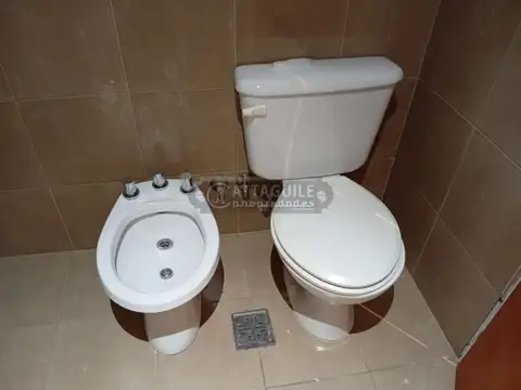 Departamento en Alquiler con 1 cocheras