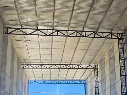 Galpón en Guernica