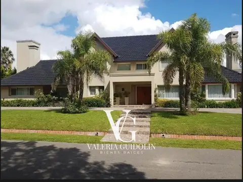Hermosa Casa en Los Cardales country club 