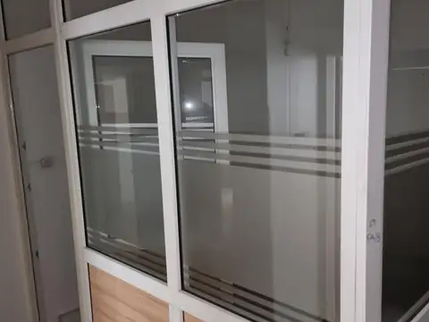 Oficina en Alquiler al Oeste
