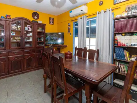 Depto 3 ambientes con balcón en La Boca en VENTA