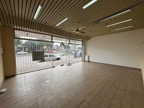 Local en Moron Sur