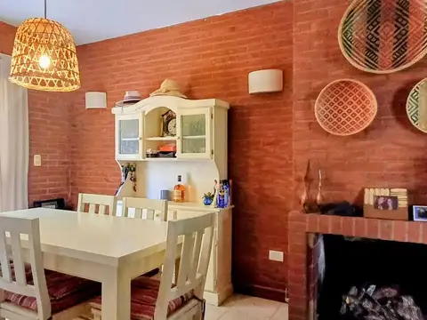 Departamento 4 ambientes con 2 baños