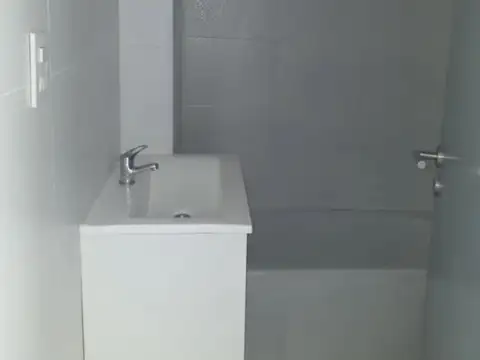 Monoambiente en venta en Ciudadelam Frente a Club Nolting con Balcon Aterrazado 