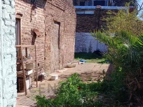 Agraciada 1100, Piso 0