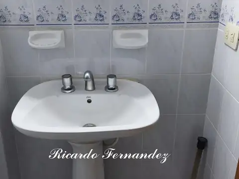 Departamento 4 ambientes con 4 baños