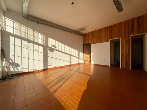 Local en Alquiler en Saavedra, $ 650.000