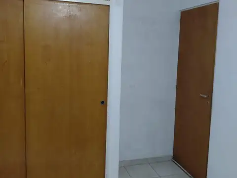 Depto Tipo Casa en Alquiler en Villa Ballester, $ 550.000