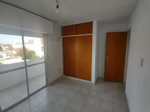 Depto Tipo Casa en Alquiler de 2 ambientes