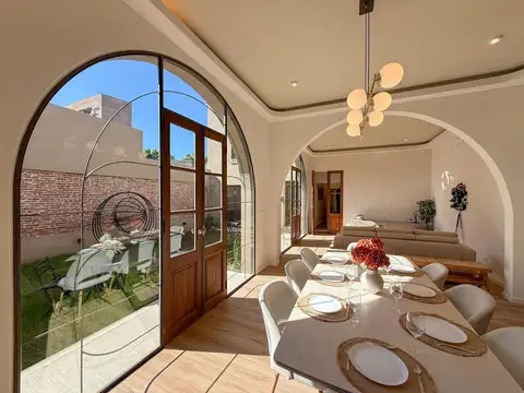 Casa en Venta en Nuestra Señora De Lourdes, USD 390.000