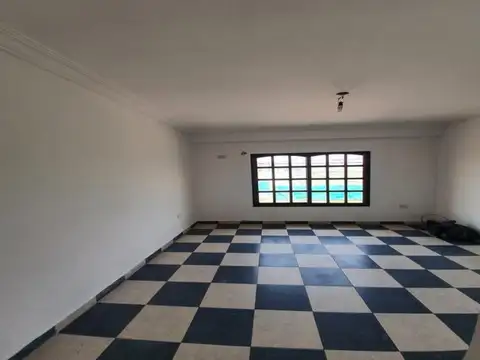 DUPLEX 4AMB C/GARAGE MARTIN CORONADO