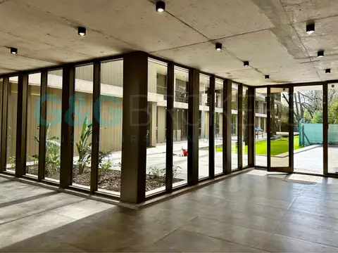 Oficina en Alquiler en Barrio Parque Leloir, USD 1.100