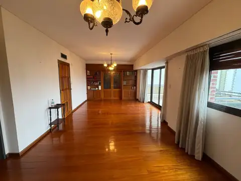 Departamento en Alquiler de 4 ambientes